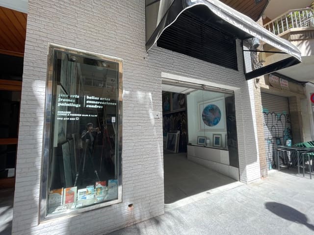 Gewerbe zu verkaufen in Torrevieja - 190.000 € (Ref: 8567773)