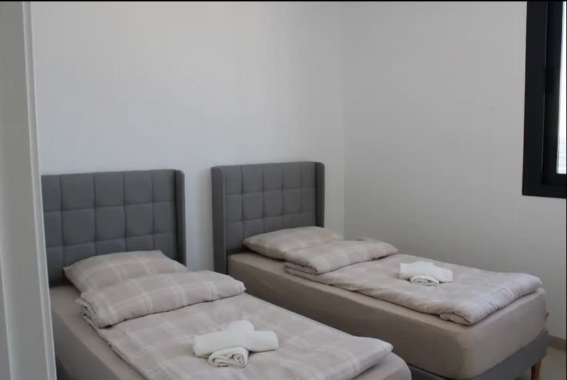 3 bedroom Villa for sale in Mar de Cristal with pool - € 435,000 (Ref: 8598077)