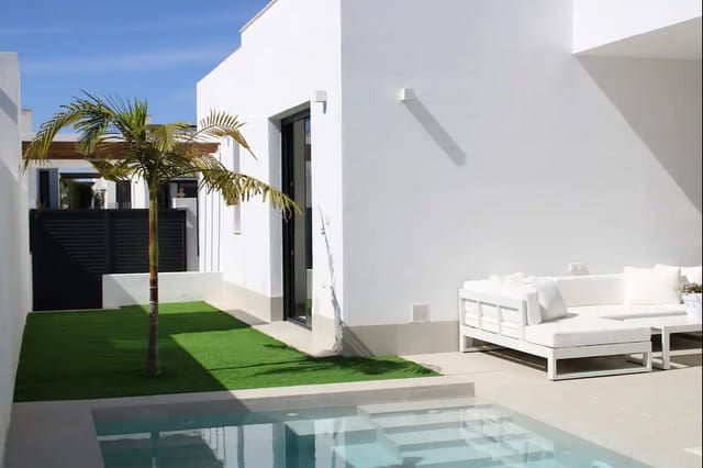 3 soveværelse Villa til salg i Mar de Cristal, Cartagena med swimmingpool - € 435.000 (Ref: 8598077)