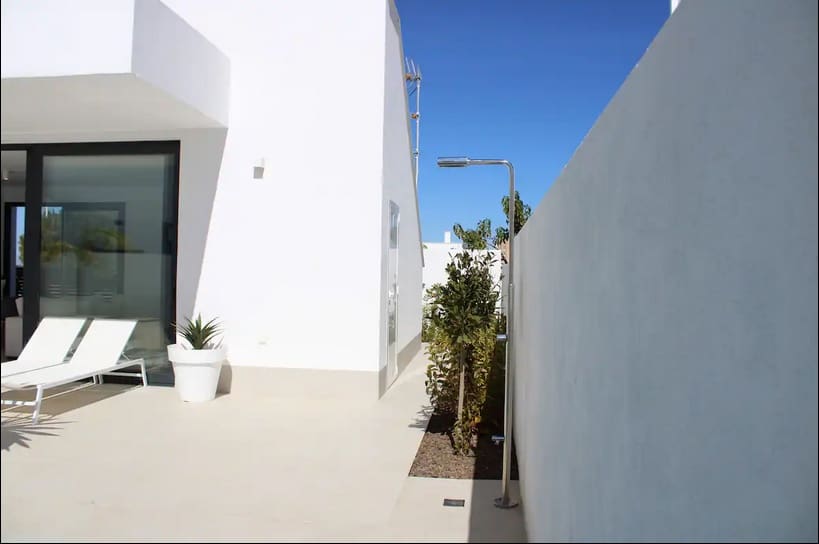 3 bedroom Villa for sale in Mar de Cristal with pool - € 435,000 (Ref: 8598077)
