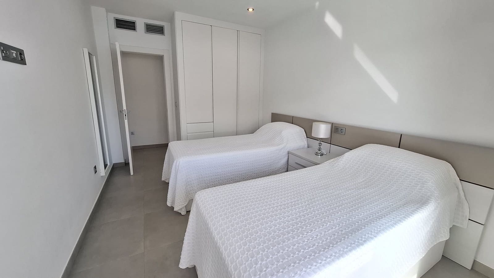 3 makuuhuone Huvila myytävänä paikassa Lo Pagan mukana uima-altaan - 550 000 € (Ref: 8961120)