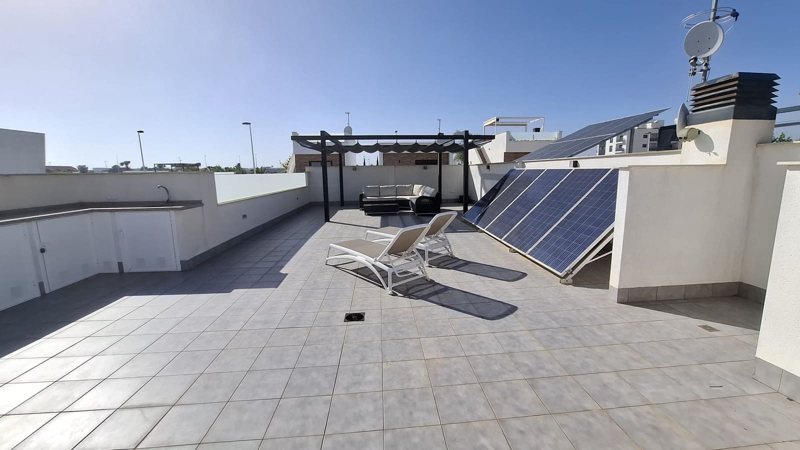 3 makuuhuone Huvila myytävänä paikassa Lo Pagan mukana uima-altaan - 550 000 € (Ref: 8961120)