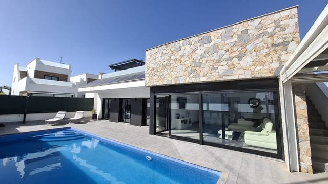 3 makuuhuone Huvila myytävänä paikassa Lo Pagan, San Pedro del Pinatar mukana uima-altaan - 550 000 € (Ref: 8961120)