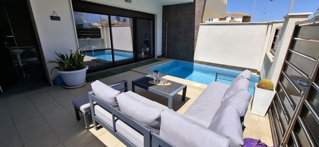 2 makuuhuone Huvila myytävänä paikassa Lo Pagan, San Pedro del Pinatar mukana uima-altaan - 279 900 € (Ref: 9136845)