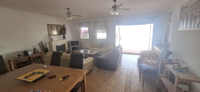 4 soverom Villa til salgs i Gea y Truyols, Murcia by - € 189 900 (Ref: 9996573)