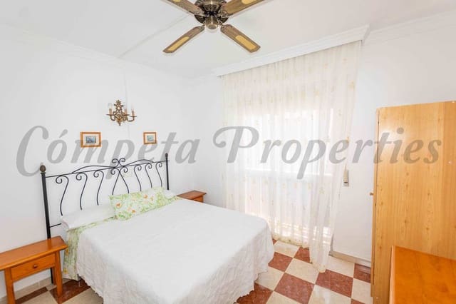 2 slaapkamer Appartement te huur in Maro - Cuevas de Nerja, Nerja - € 700 (Ref: 10004294)