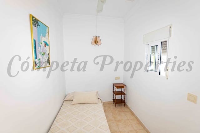 2 slaapkamer Appartement te huur in Maro - Cuevas de Nerja, Nerja - € 700 (Ref: 10004294)