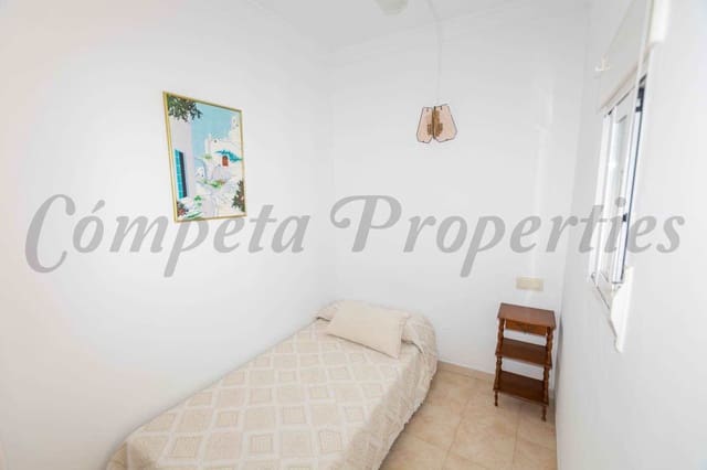 2 slaapkamer Appartement te huur in Maro - Cuevas de Nerja, Nerja - € 700 (Ref: 10004294)