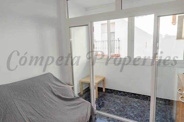 1 Zimmer Apartment zu vermieten in Cómpeta mit Garage - 530 € (Ref: 10004691)