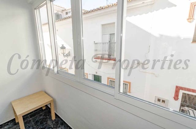 1 Zimmer Apartment zu vermieten in Cómpeta mit Garage - 530 € (Ref: 10004691)
