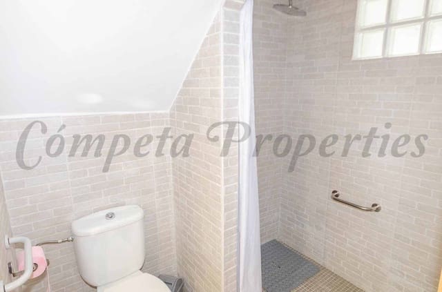 1 Zimmer Apartment zu vermieten in Cómpeta mit Garage - 530 € (Ref: 10004691)