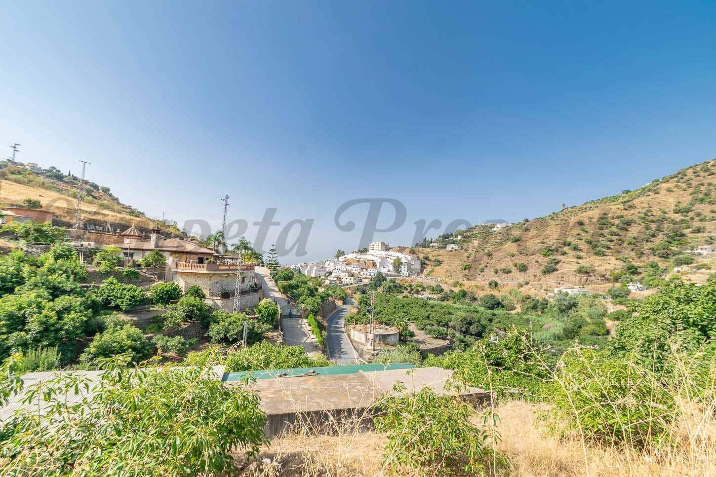 2 makuuhuone Maalaistalo myytävänä paikassa Torrox - 77 500 € (Ref: 10009329)
