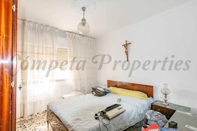 4 sovrum Hus till salu i Torrox - 190 000 € (Ref: 10012162)