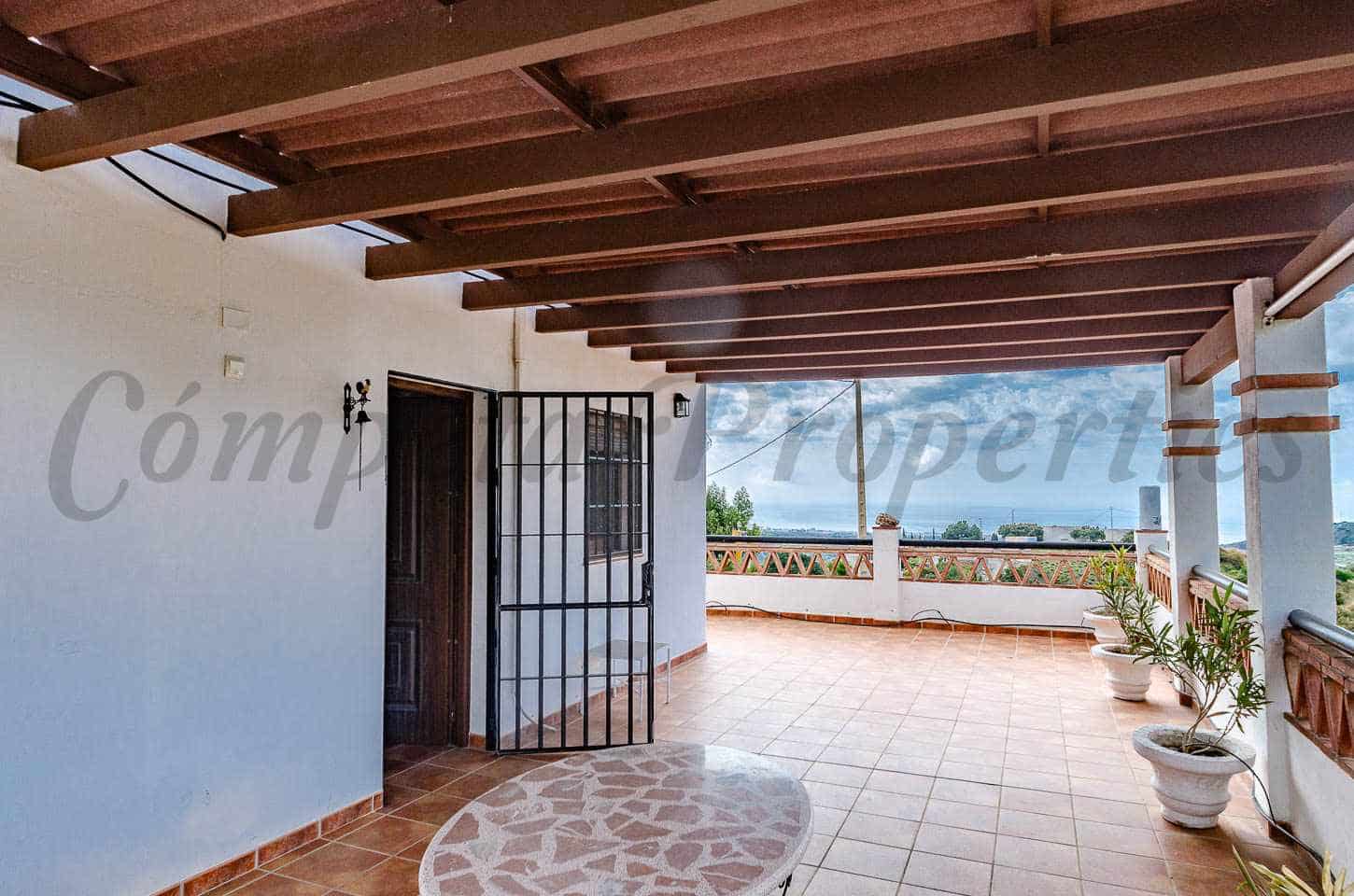 2 quarto Quinta/Casa Rural para venda em Torrox com piscina garagem - 330 000 € (Ref: 10021310)