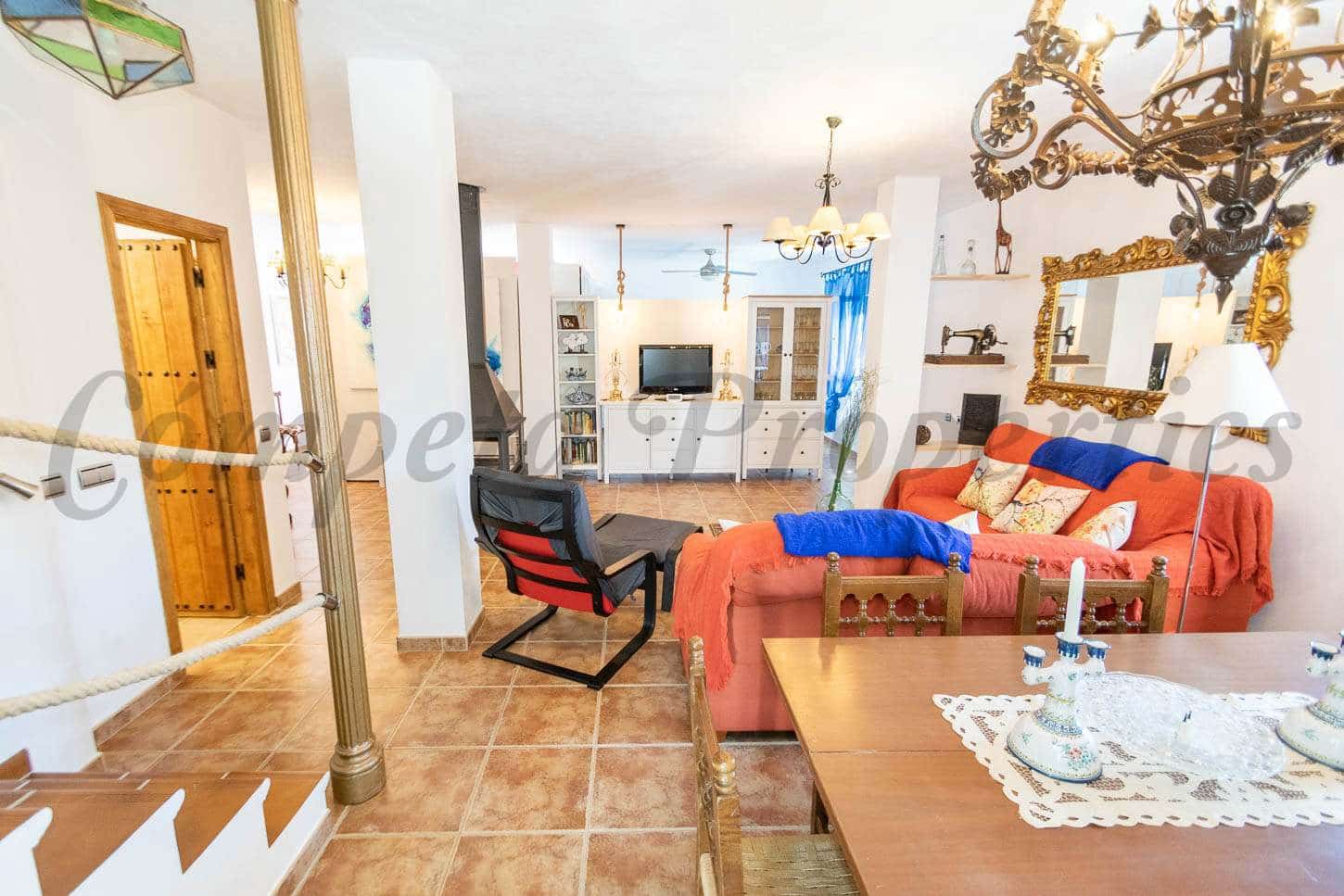 2 quarto Quinta/Casa Rural para venda em Torrox com piscina garagem - 330 000 € (Ref: 10021310)