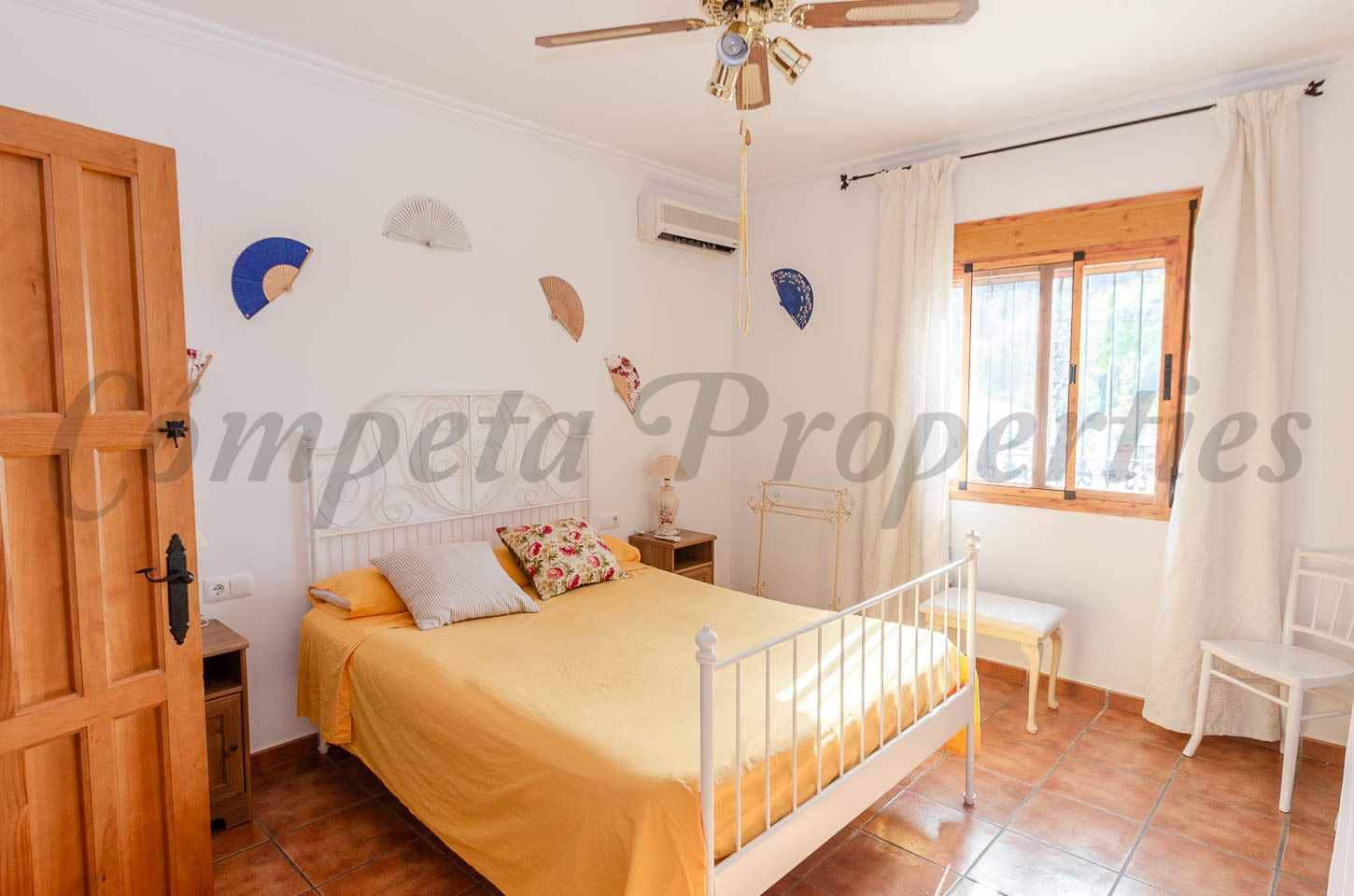 9 soveværelse Finca/Landehus til leje i Competa med swimmingpool - € 3.125 (Ref: 10029667)