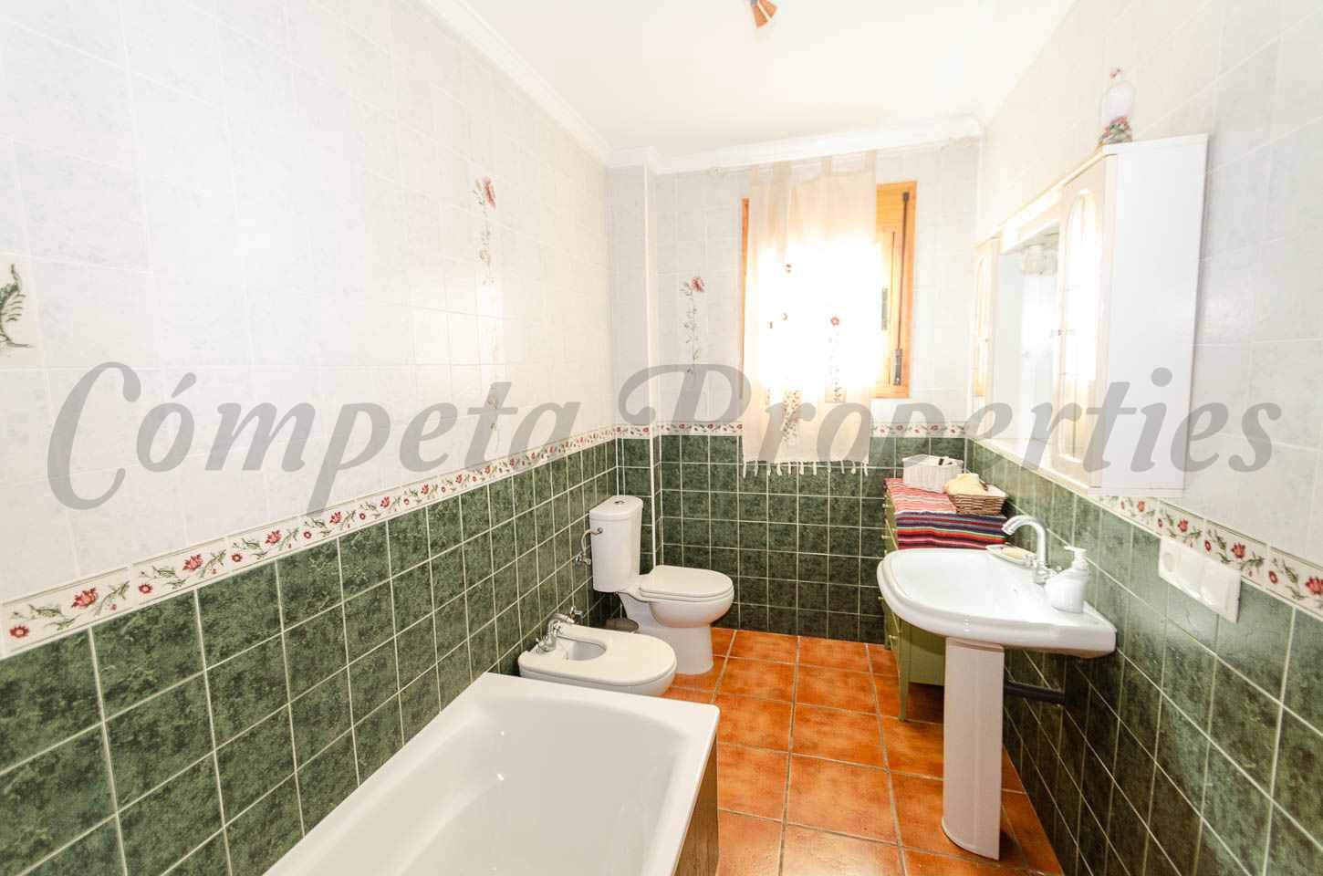 9 soveværelse Finca/Landehus til leje i Competa med swimmingpool - € 3.125 (Ref: 10029667)