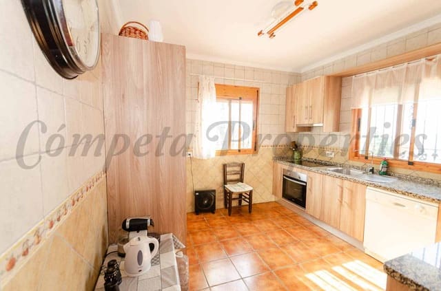 9 makuuhuone Maalaistalo vuokrattavana paikassa Cómpeta mukana uima-altaan - 3 125 € (Ref: 10029667)