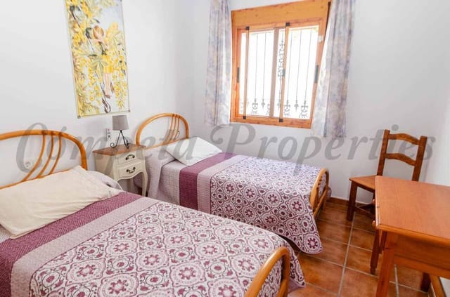 9 makuuhuone Maalaistalo vuokrattavana paikassa Cómpeta mukana uima-altaan - 3 125 € (Ref: 10029667)
