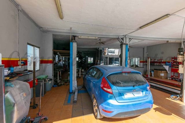 Local Commercial à louer à Cómpeta - 2 000 € (Ref: 10030764)