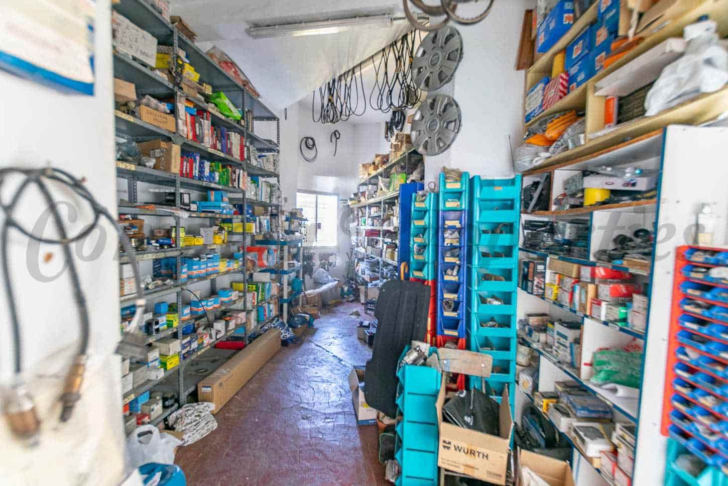 Local Commercial à louer à Competa - 2 000 € (Ref: 10030764)