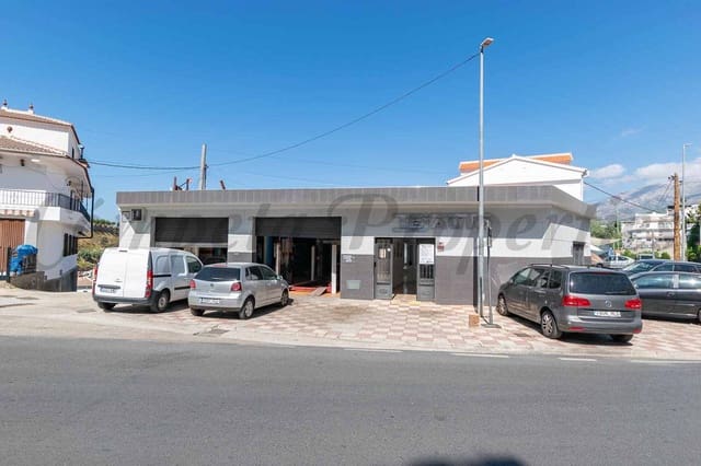 Local Commercial à louer à Cómpeta - 2 000 € (Ref: 10030764)