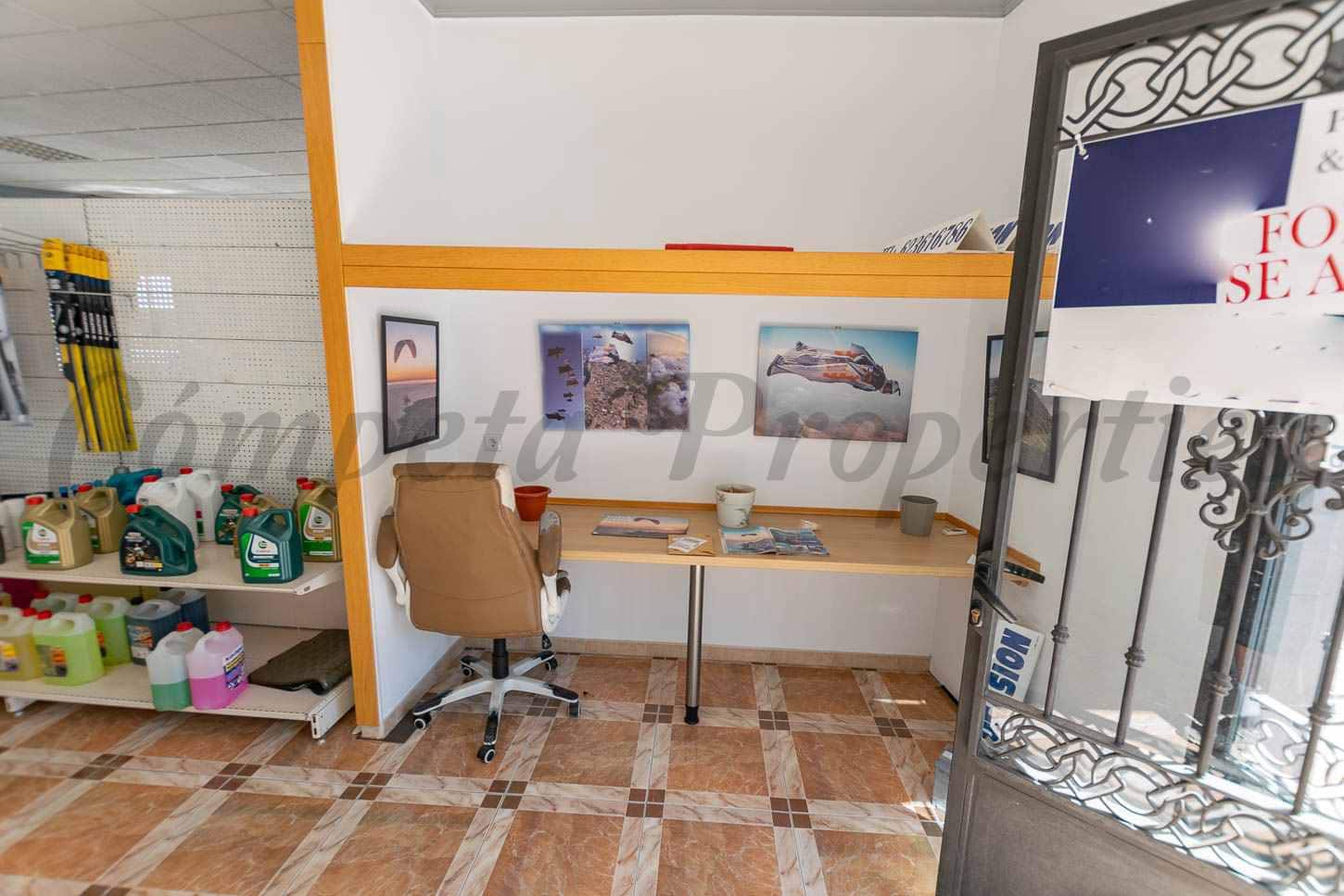 Biuro do wynajęcia w Competa - 1 400 € (Ref: 10030864)