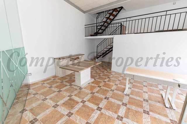 Bureau à louer à Cómpeta - 1 400 € (Ref: 10030864)