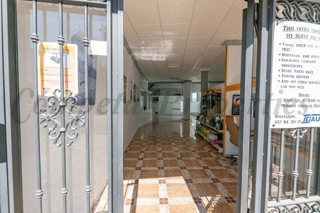 Bureau à louer à Cómpeta - 1 400 € (Ref: 10030864)