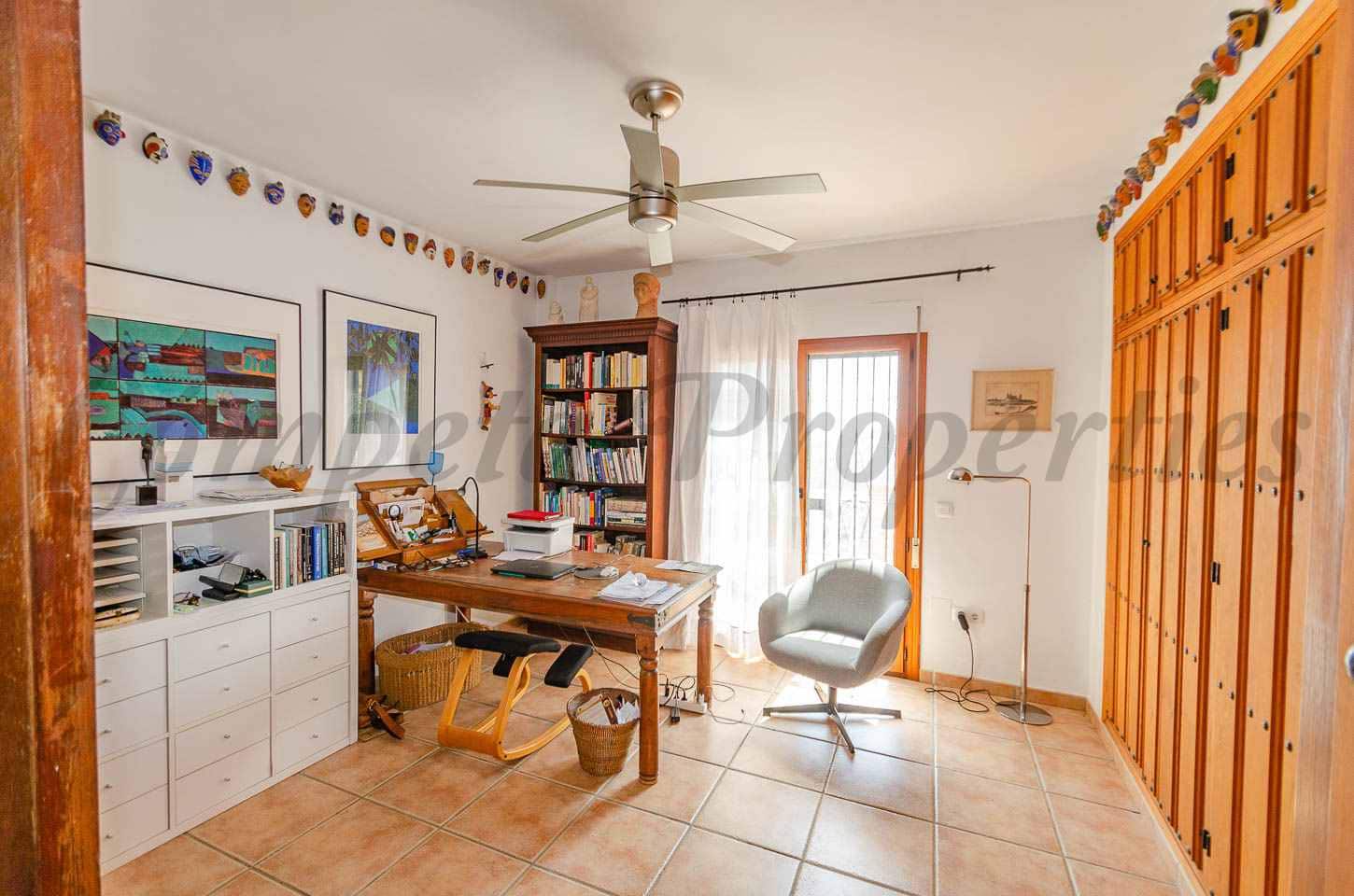 5 quarto Quinta/Casa Rural para venda em Competa com piscina - 780 000 € (Ref: 10033052)