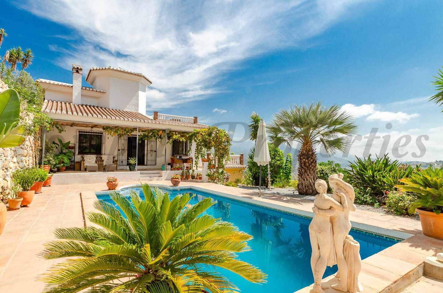 5 quarto Quinta/Casa Rural para venda em Competa com piscina - 780 000 € (Ref: 10033052)