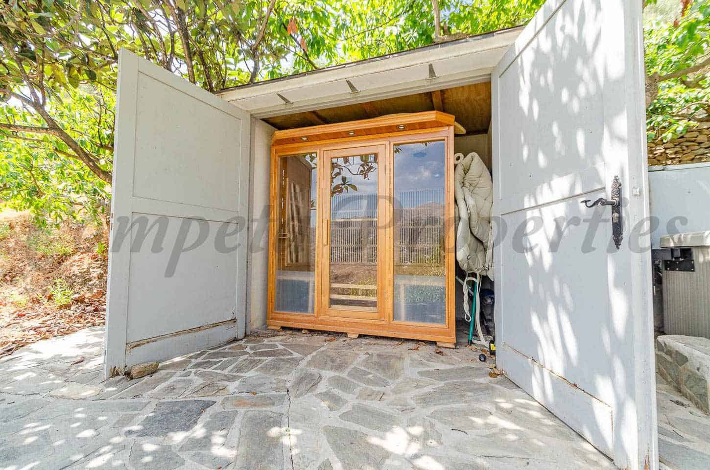 5 quarto Quinta/Casa Rural para venda em Competa com piscina - 780 000 € (Ref: 10033052)