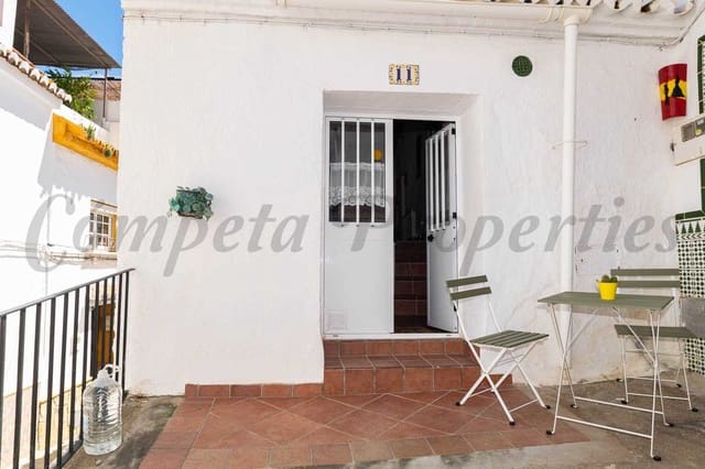 2 bedroom Townhouse for rent in Torrox - € 750 (Ref: 10034420)