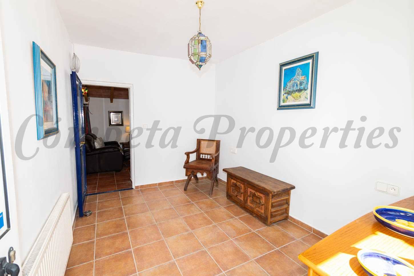 Maison de Ville de 2 chambres à louer à Torrox - 750 € (Ref: 10034420)