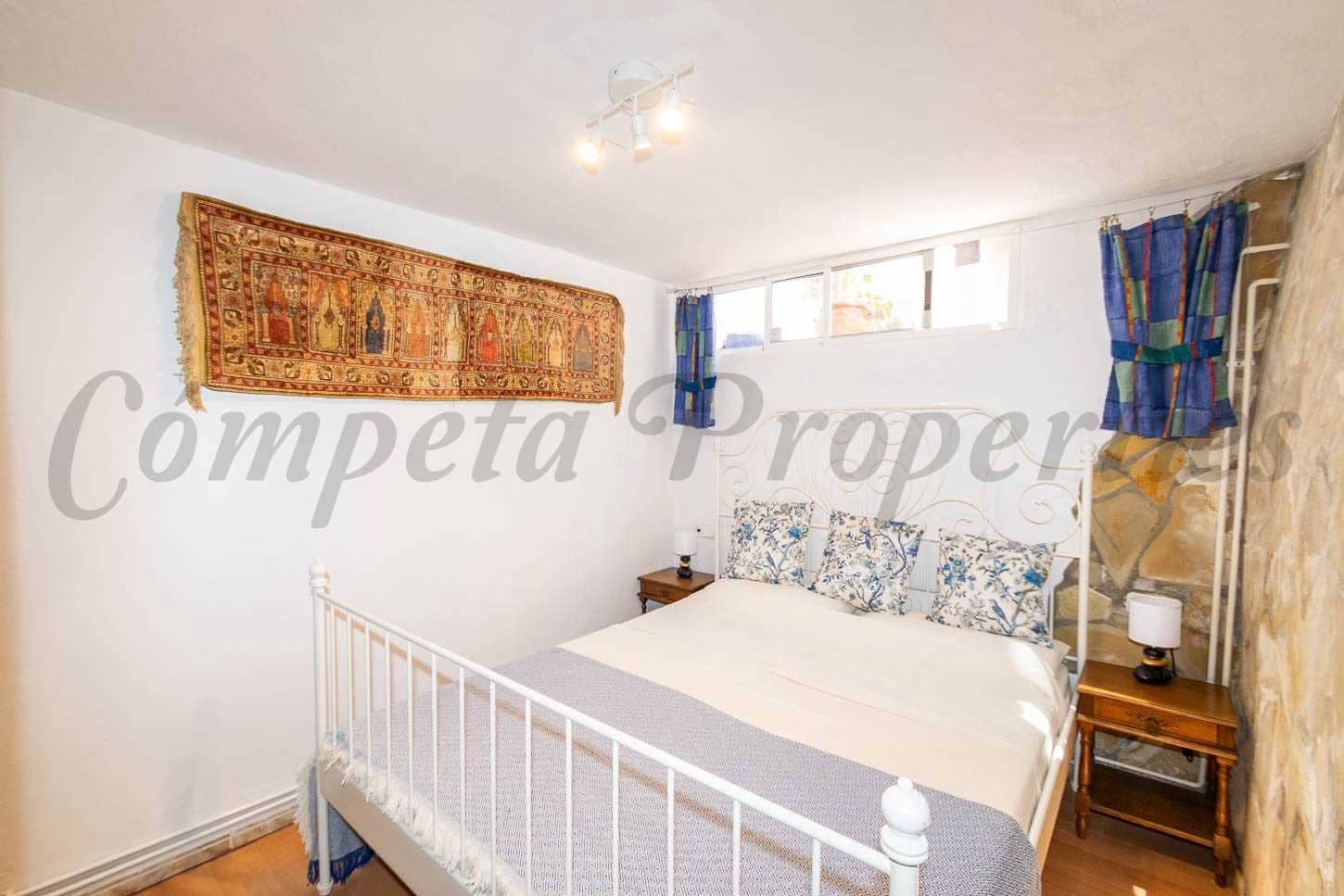 Maison de Ville de 2 chambres à louer à Torrox - 750 € (Ref: 10034420)