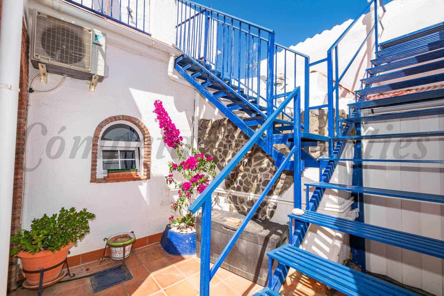 Maison de Ville de 2 chambres à louer à Torrox - 750 € (Ref: 10034420)