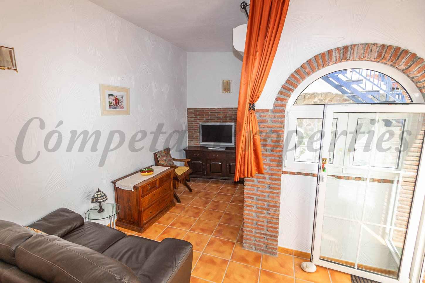 1 bedroom Townhouse for rent in Torrox - € 450 (Ref: 10034465)