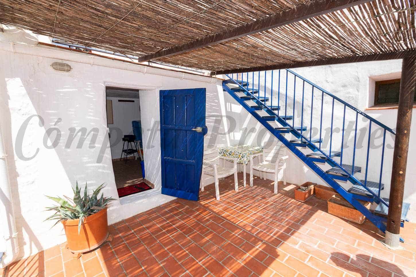 1 bedroom Townhouse for rent in Torrox - € 450 (Ref: 10034465)