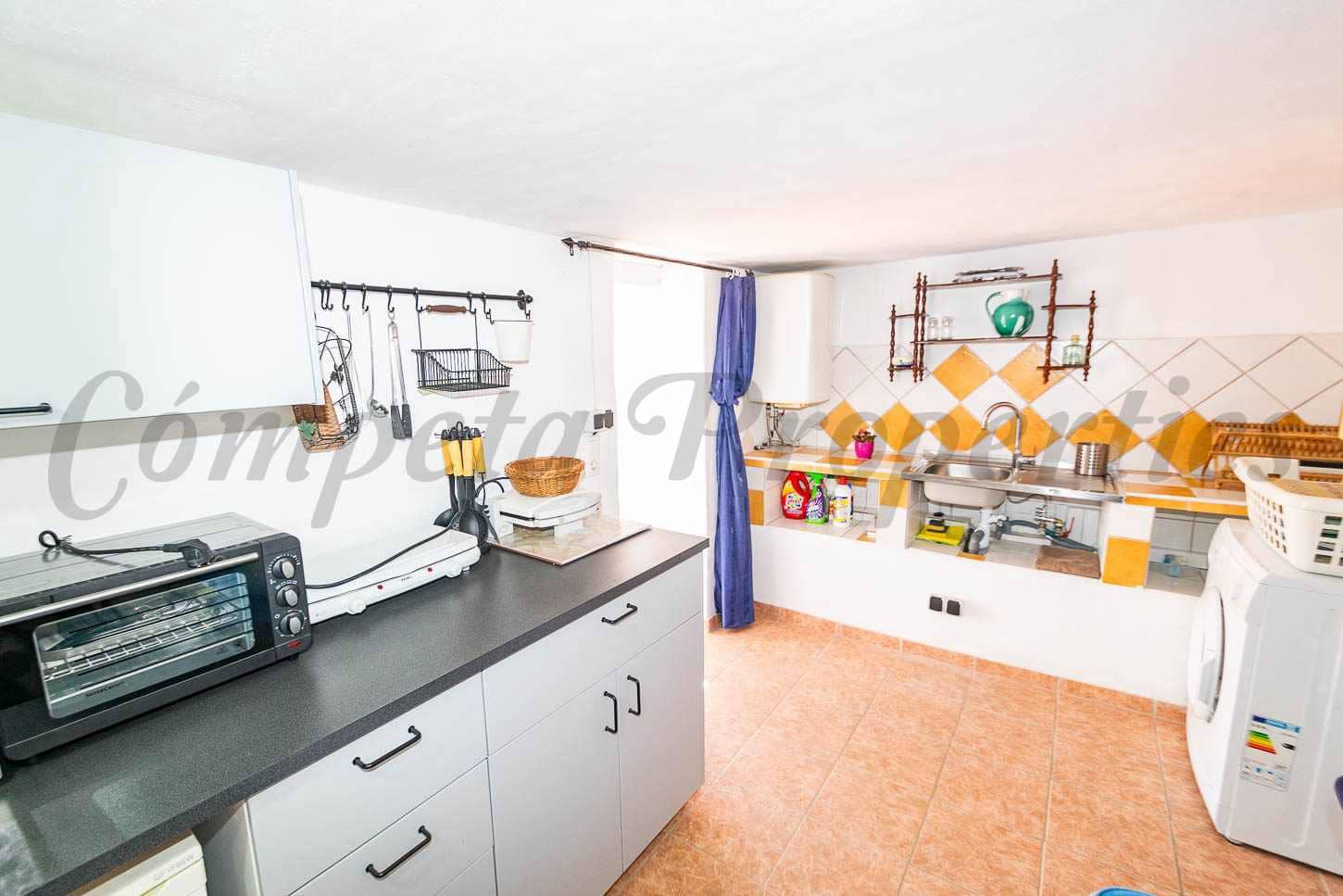 1 bedroom Townhouse for rent in Torrox - € 450 (Ref: 10034465)