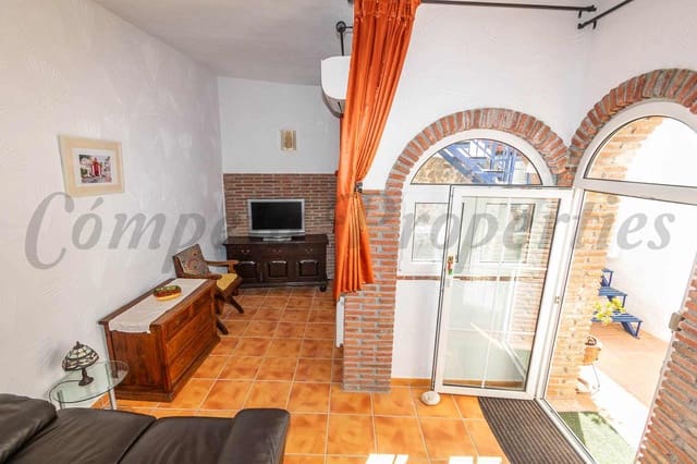 1 bedroom Townhouse for rent in Torrox - € 450 (Ref: 10034465)