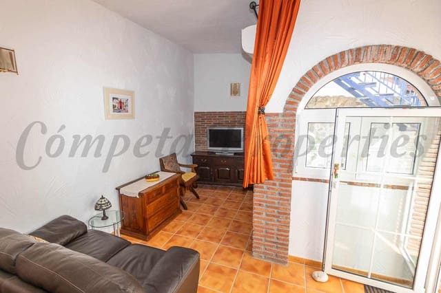 1 bedroom Townhouse for rent in Torrox - € 450 (Ref: 10034465)