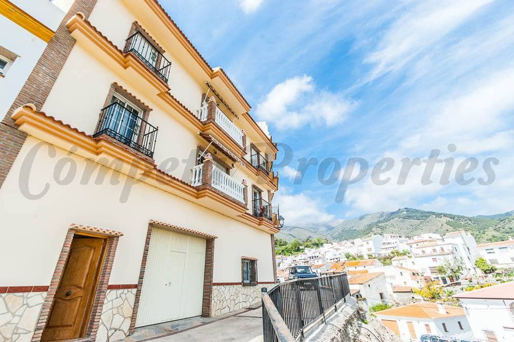 Haus zu vermieten in Sedella - 750 € (Ref: 10035942)