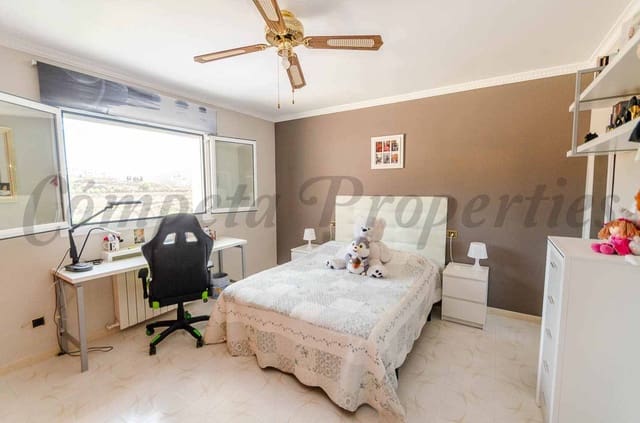 5 slaapkamer Huis te koop in Cómpeta met zwembad garage - € 649.000 (Ref: 10037616)