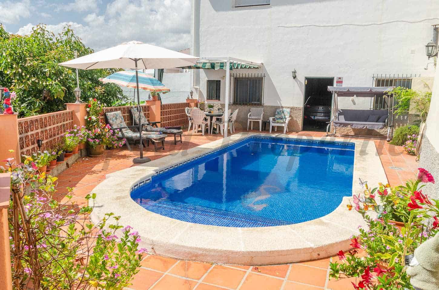 5 slaapkamer Huis te koop in Competa met zwembad garage - € 649.000 (Ref: 10037616)