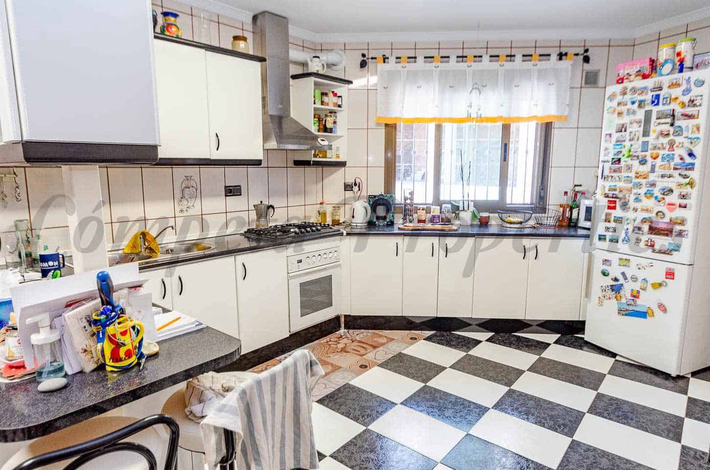 5 slaapkamer Huis te koop in Competa met zwembad garage - € 649.000 (Ref: 10037616)