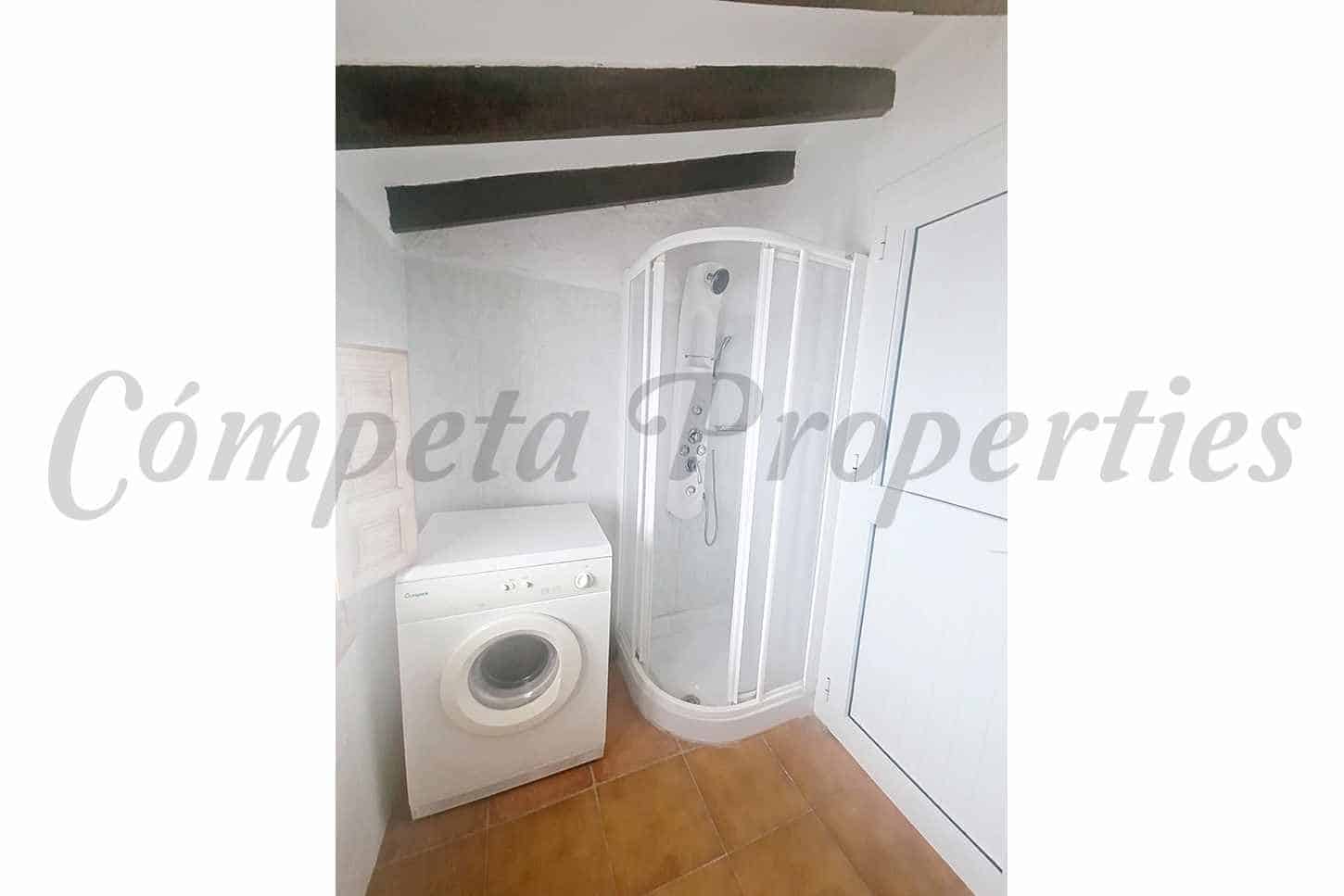 2 makuuhuone Omakotitalo myytävänä paikassa Sedella - 79 500 € (Ref: 10039104)
