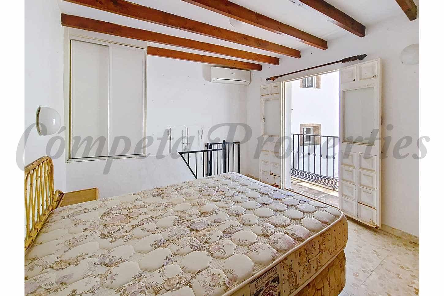 2 makuuhuone Omakotitalo myytävänä paikassa Sedella - 79 500 € (Ref: 10039104)