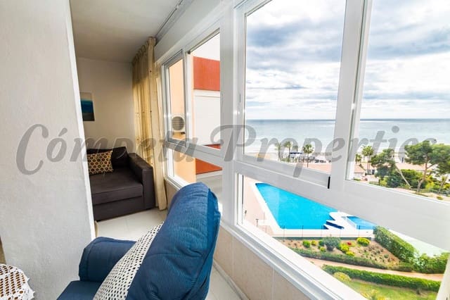1 quarto Apartamento para arrendar em Torrox-Costa, Torrox com piscina - 850 € (Ref: 10045366)