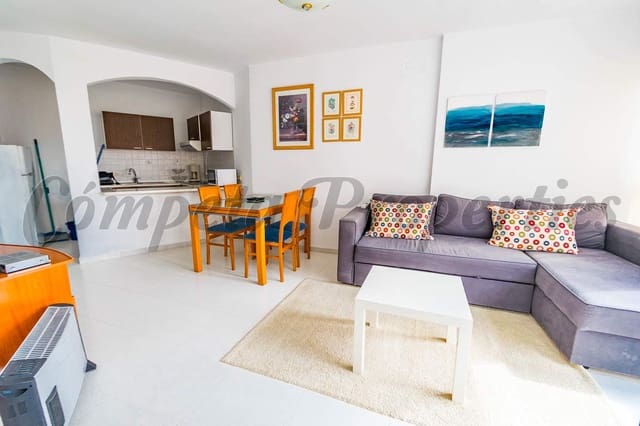 1 quarto Apartamento para arrendar em Torrox-Costa, Torrox com piscina - 850 € (Ref: 10045366)