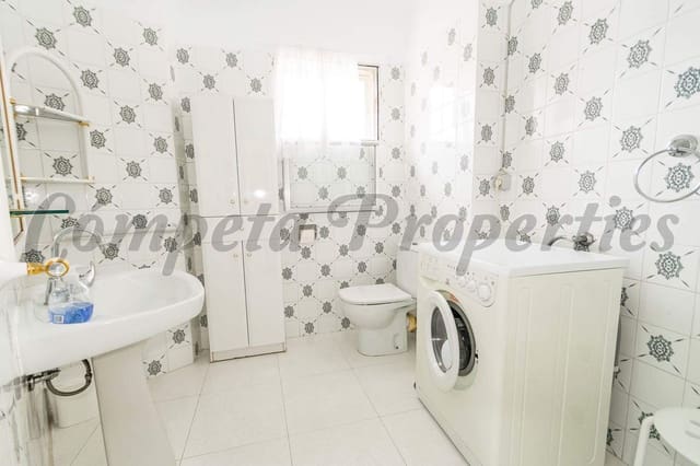 1 quarto Apartamento para arrendar em Torrox-Costa, Torrox com piscina - 850 € (Ref: 10045366)